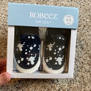 NIB Roobez Black and White booties